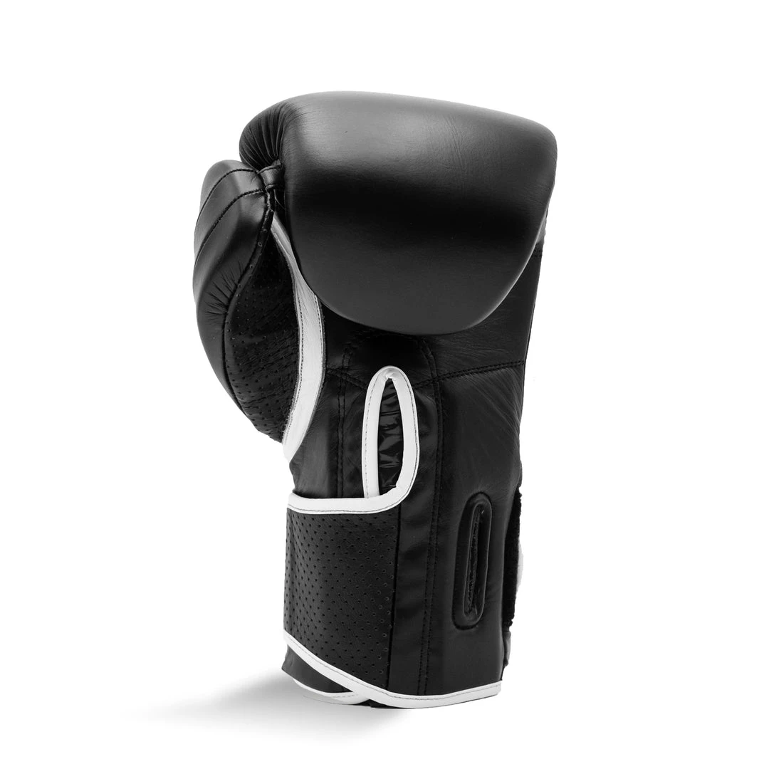 Champs Bxing SENIOR GLOVES RINGSIDE-New Revolution G2 Super Pro Spar Glove Strap Black / White 3 Champs Bxing SENIOR GLOVES RINGSIDE-New Revolution G2 Super Pro Spar Glove Strap Black / White